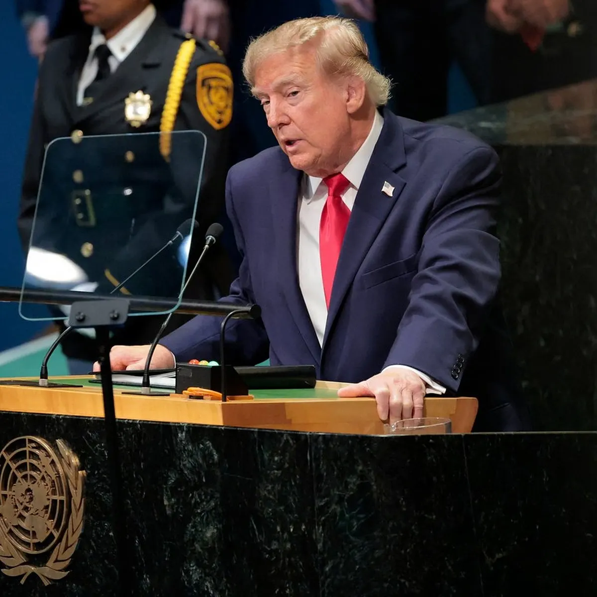 Выступление Трампа: новые угрозы и обещание задействовать санкции