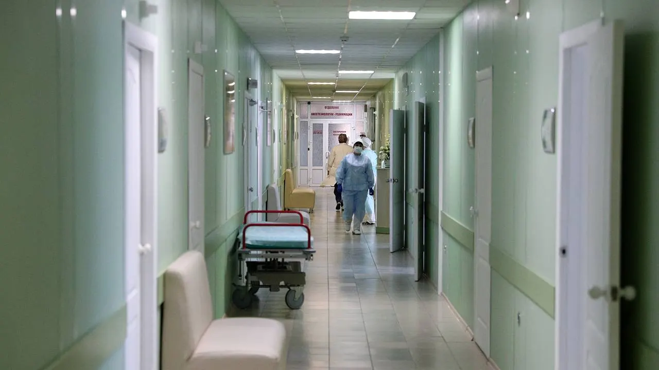 В Алтайском крае умер избитый отцом двухлетний мальчик