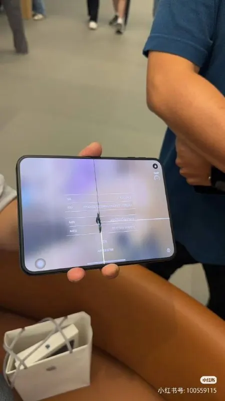 «Не выходя из магазина»: экран iPhone Duo трескается у первых покупателей